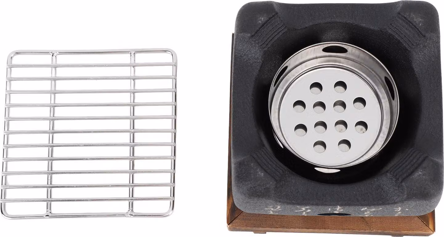 Forno a carbonella con scritte in giapponese, multifunzionale, a riscaldamento rapido, mini barbecue portatile per grigliate in famiglia, piccolo, quadrato, 11,9