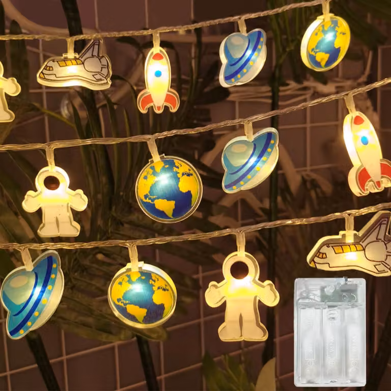 Catena luminosa a LED, lunghezza 1,5 metri, 10 LED, con timer, grado di protezione IP44, realizzata in acrilico, ideale per la cameretta dei bambini
