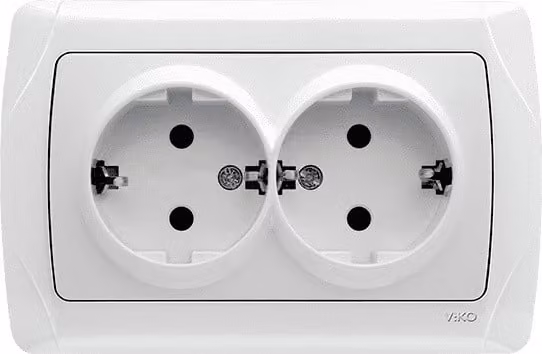 Presa di corrente 2p+T 250V bianco