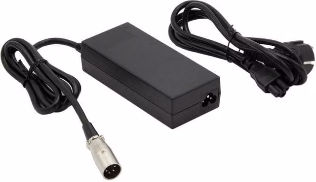 Caricabatterie TranzX 24V CH-02 con connettore XLR, Nero