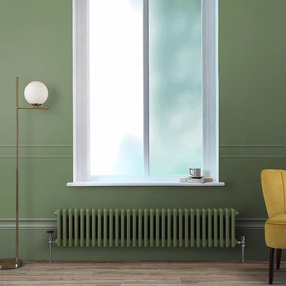 Radiatore Tradizionale Orizzontale Tradizionale a Tripla Colonna Verde (Reseda Green) -   300mm x 1415mm - Regent