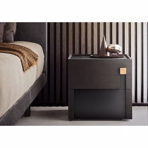 Comodino Logos di Pianca con decoro metallico