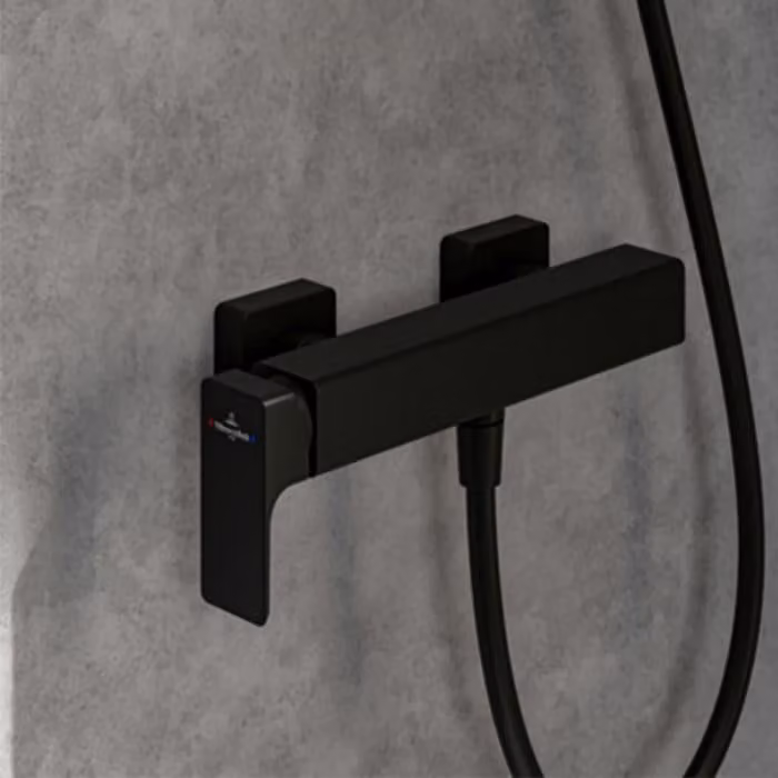 V&B Miscelatore monocomando per doccia Subway, 3,0 m, dispositivo antiriflusso, montaggio a parete, nero opaco
