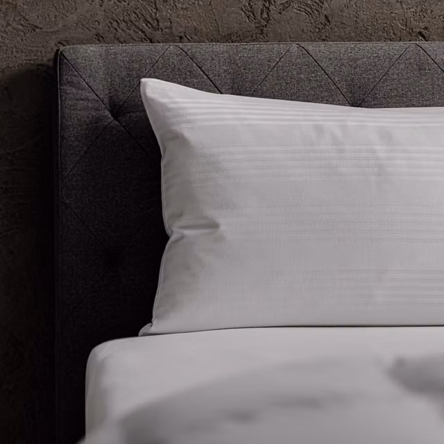Federa Proteggi Cuscino DaunenStep Care Sense in Cotone Bianco con Chiusura a Zip, Anallergica e Lavabile a 60°C