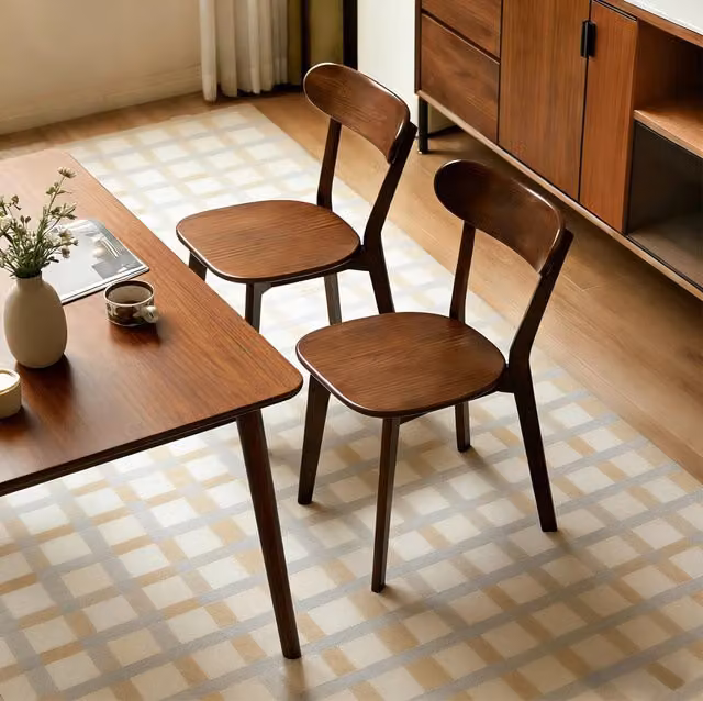 Set di 2 Sedie da Pranzo in Legno Massello, Stile Mid-Century con Schienale Curvo e Piedini Regolabili, Noce