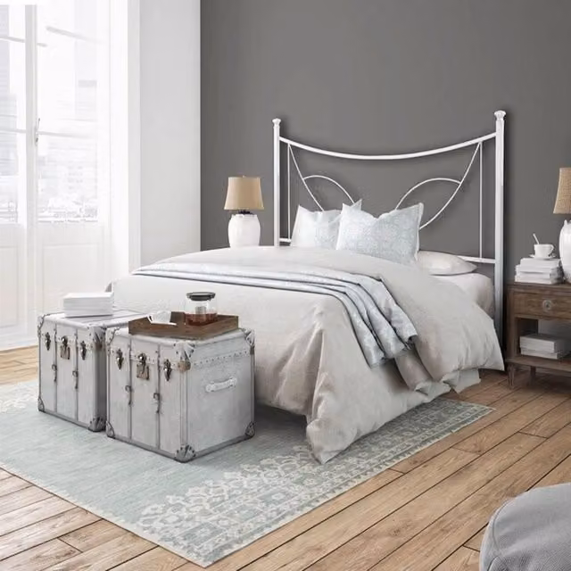 Letto in ferro una piazza e mezza con giroletto in ferro TULIPANO Bianco 126x202x h117 cm