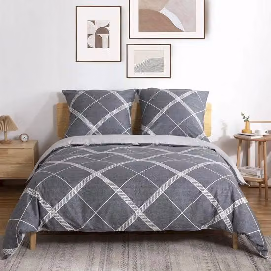 Set di biancheria da letto ATsense in cotone grigio con motivo a scacchi, composto da copripiumino reversibile 200 x 200 cm con chiusura a zip e 2 federe 80 x 80 cm