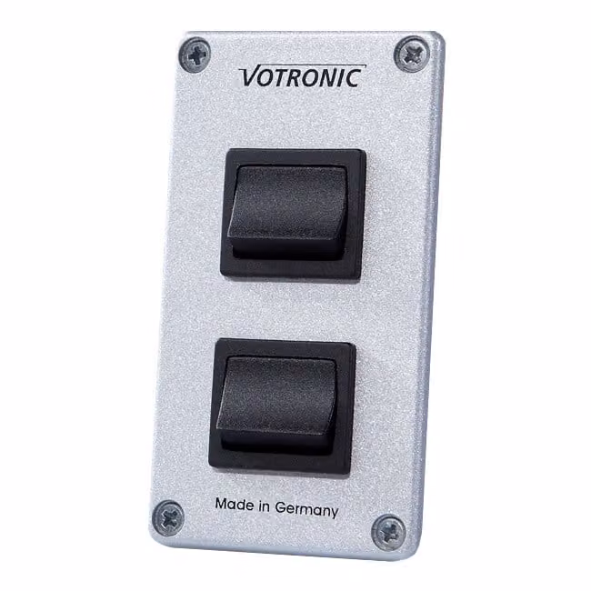 Pannello interruttori Votronic 2x16 A S