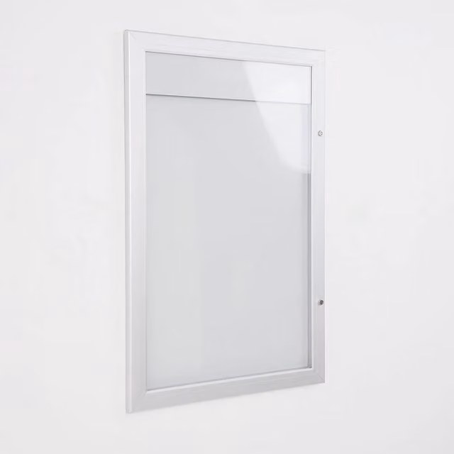 Bacheca con apertura a battente GIORDANOSHOP in alluminio silver con superficie trasparente, L: 51,5 cm, H: 79,0 cm, P: 2,3 cm