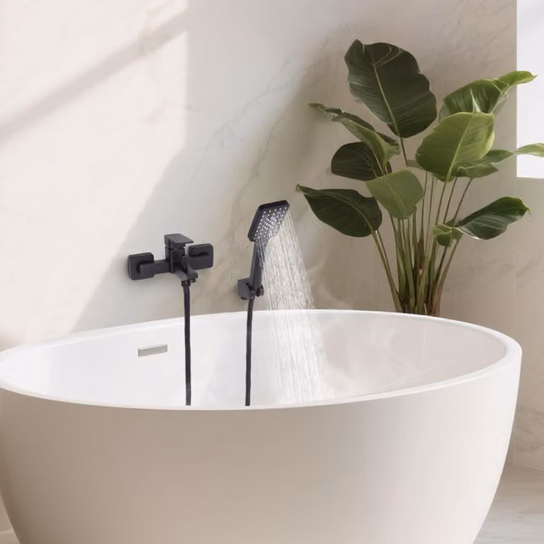 Rubinetteria per vasca da bagno, doccetta, modello da parete, nero