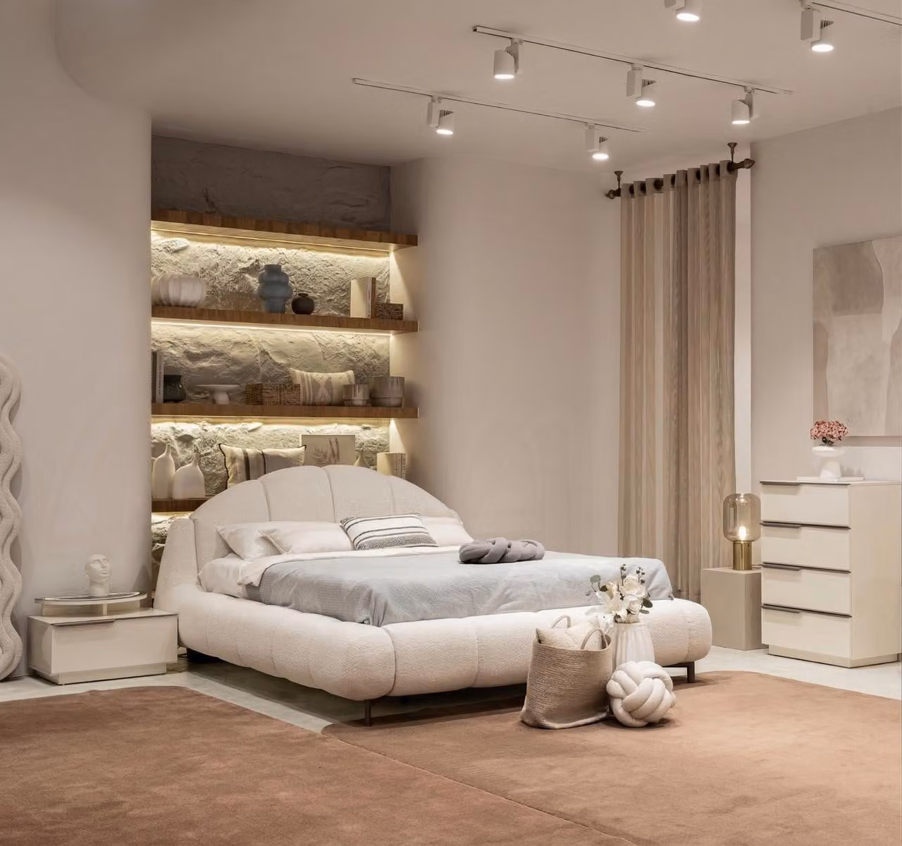 Set per camera da letto: letto, 2 comodini, comò. Stile moderno, confortevole
