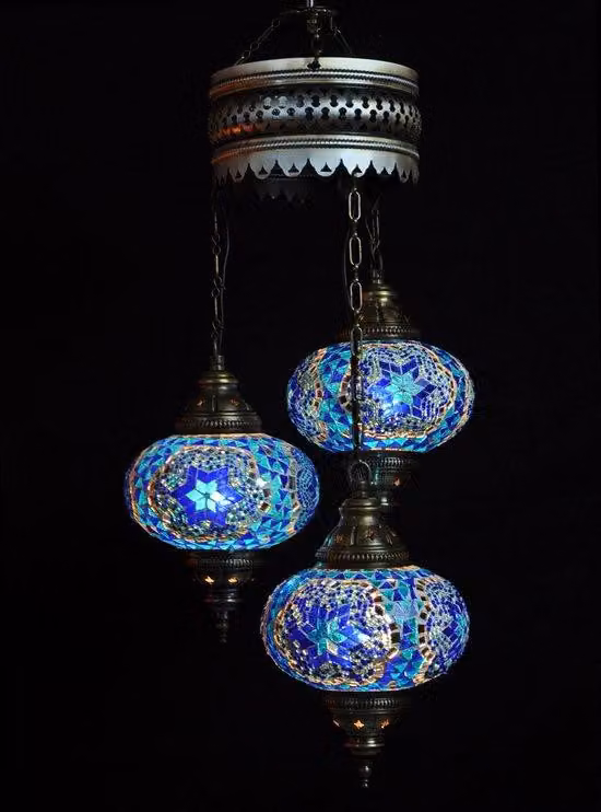 Lampada a sospensione turca blu con 3 sfere di vetro mosaico - Lampada da soffitto orientale per un'illuminazione suggestiva