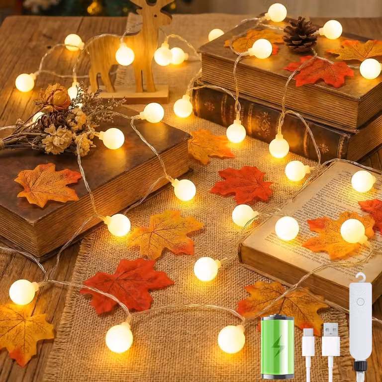 Catena luminosa a LED, 10 metri, 60 lampadine a forma di globo, alimentazione a batteria, timer, grado di protezione IP65, luce bianco caldo