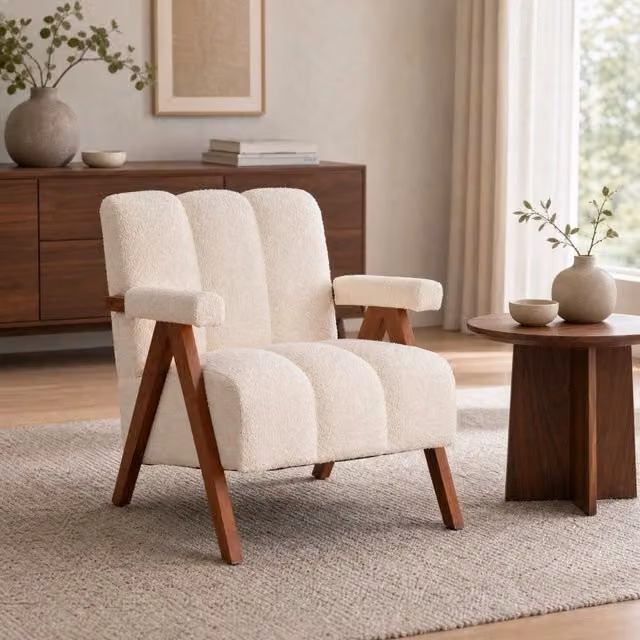 Poltrona con braccioli MIVRAY in bouclé con struttura in legno di quercia e imbottitura in schiuma, colore marrone