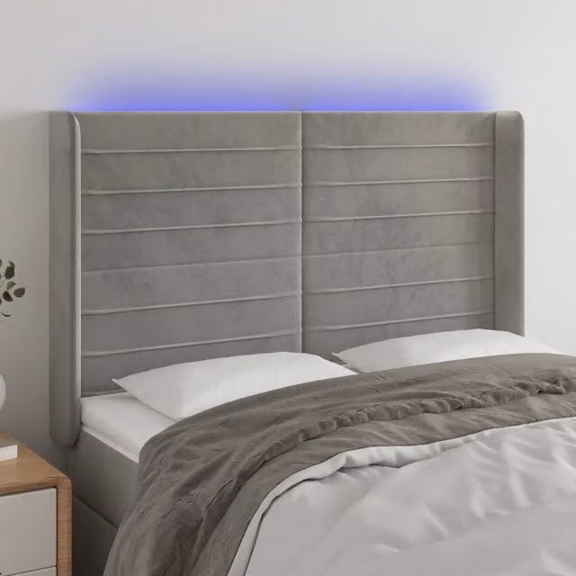 Testiera con LED Design Mania in Velluto Grigio con Porte USB, L: 147 cm, P: 16 cm, H: 118/128 cm