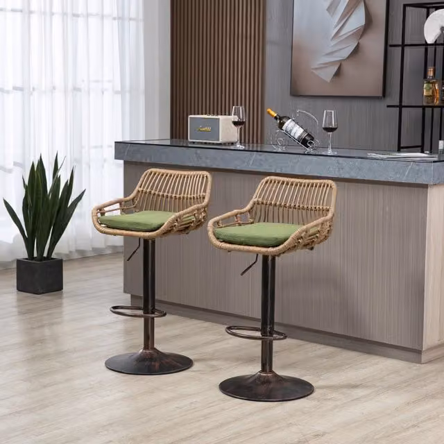 Set 2 sgabelli bar girevoli 360掳 regolabili in altezza; lino e rattan PE; verde