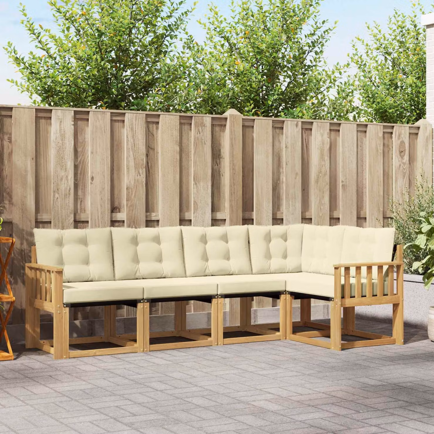 vidaXL Set di divani da esterno a L in legno di acacia con cuscini, Bianco, Beige e Marrone