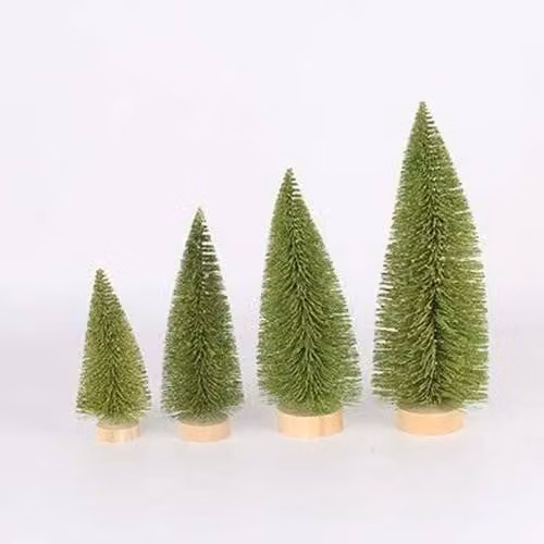 Piccolo abete artificiale per decorazioni natalizie