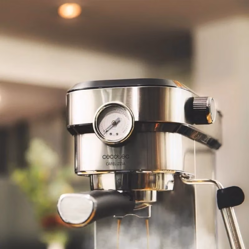 Macchina da caffè Espresso Cecotec Cafelizzia 790 Steel Pro Silver con sistema Thermoblock e lancia vapore – 2