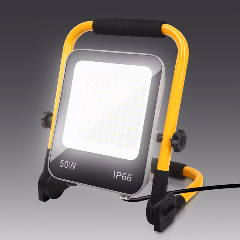 Set di 5 fari LED da cantiere da 50 W, 4000 lumen, grado di protezione IP66, lampada da lavoro con cavo da 3 metri, adatta per cantieri, industria e uso esterno