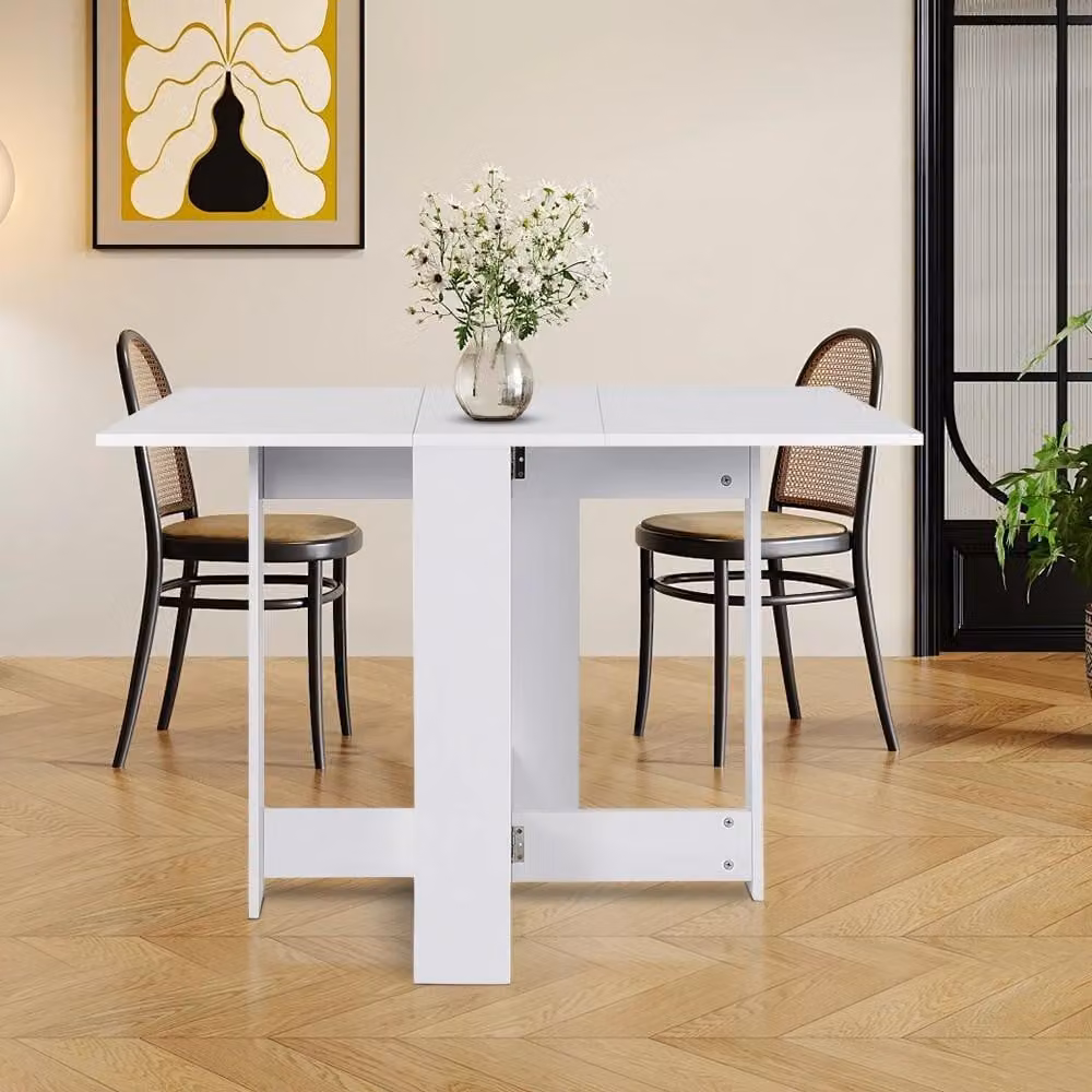 Tavolo da pranzo per 4-6 persone, dal design elegante