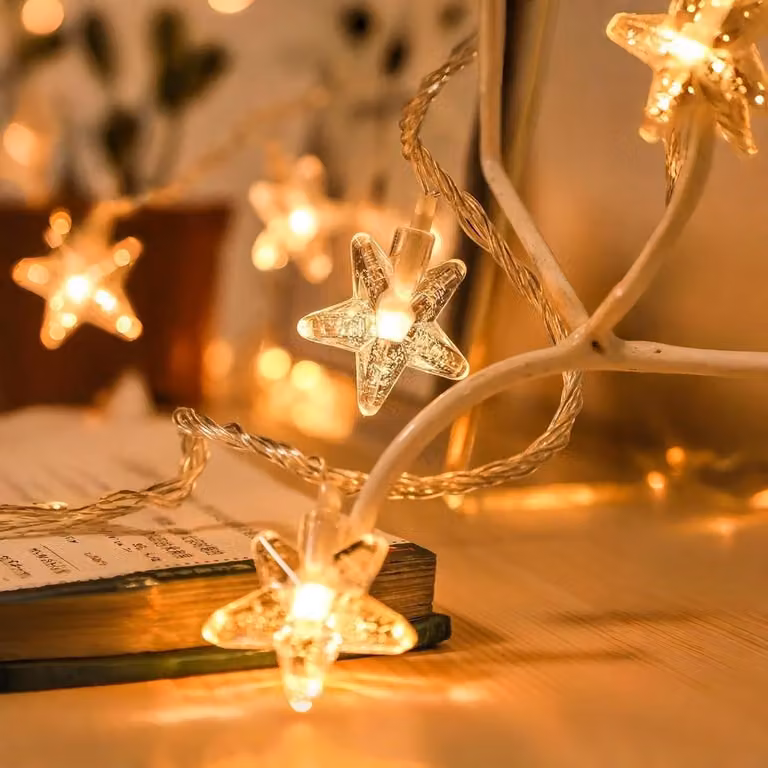 Catena luminosa a LED, 6 metri, 40 stelle a luce calda, alimentata a batteria