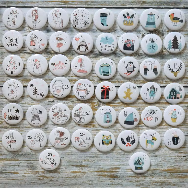 Calendario dell'Avvento: numeri in plastica da 1 a 25 per realizzare decorazioni, 2 set, diametro 3,17 cm, con ago