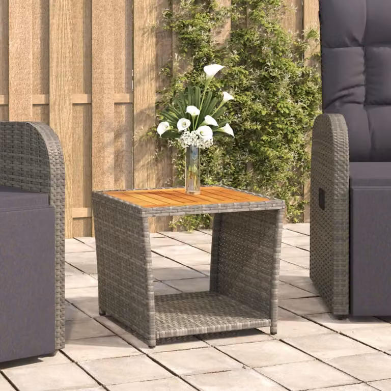 vidaXL Tavolino da giardino quadrato in polyrattan grigio con piano in legno di acacia oliato L: 60 cm, P: 60 cm, H: 45 cm
