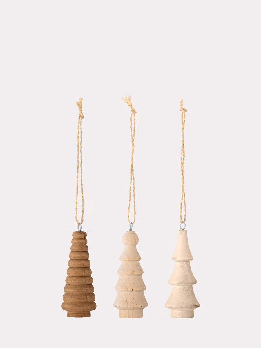 Set di 3 ornamenti natalizi Kenay Home in legno marrone e beige con design scandinavo e forme organiche – 2