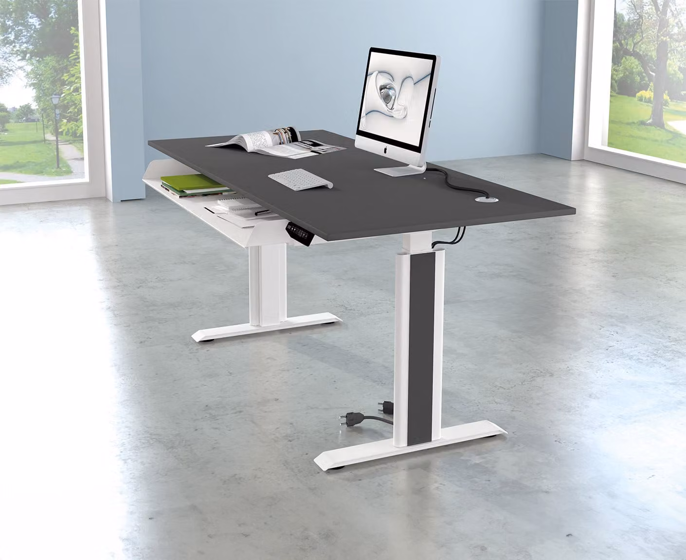 Scrivania Kerkmann Move 1 advance regolabile in altezza elettricamente, in rovere, rettangolare, con base a T grigia, 180,0 x 80,0 cm
