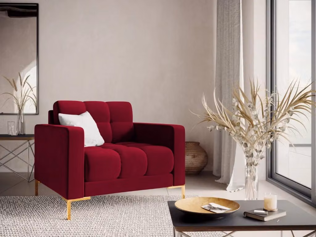 Poltrona Bali Cosmopolitan Design in velluto rosso con struttura in metallo e braccioli – 2