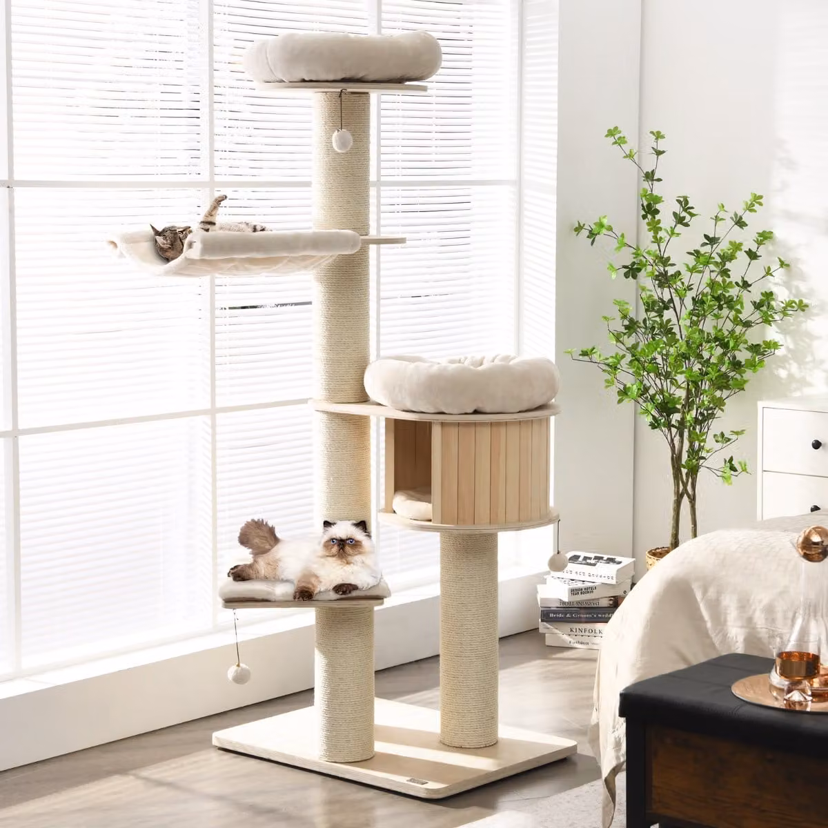 Albero per gatti Costway in legno massiccio con pali in sisal sostituibili, Torre per gatti a 4 livelli, Colore Naturale/Beige/Marrone, Altezza: 174 cm