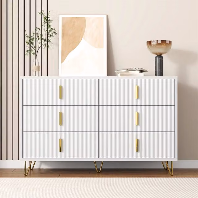 Credenza moderna Zephmum bianca con maniglie dorate L: 120 cm, P: 40 cm, H: 77 cm
