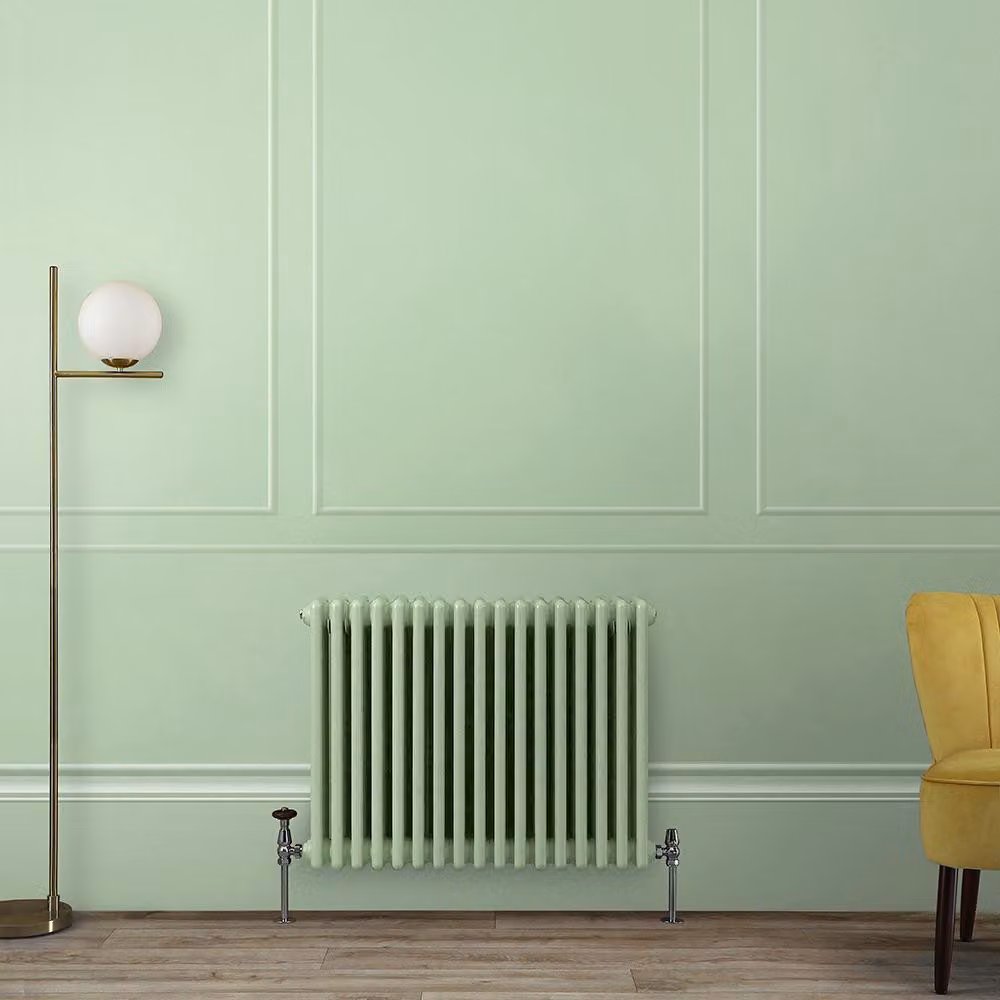 Radiatore Tradizionale a Tripla  Colonna Orizzontale Verde (Pippin Green) - 600mm x 785mm - Regent