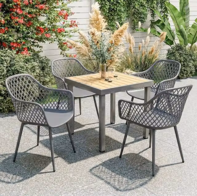 Set di 4 sedie da giardino con braccioli; grigio scuro; 56x51x84 cm