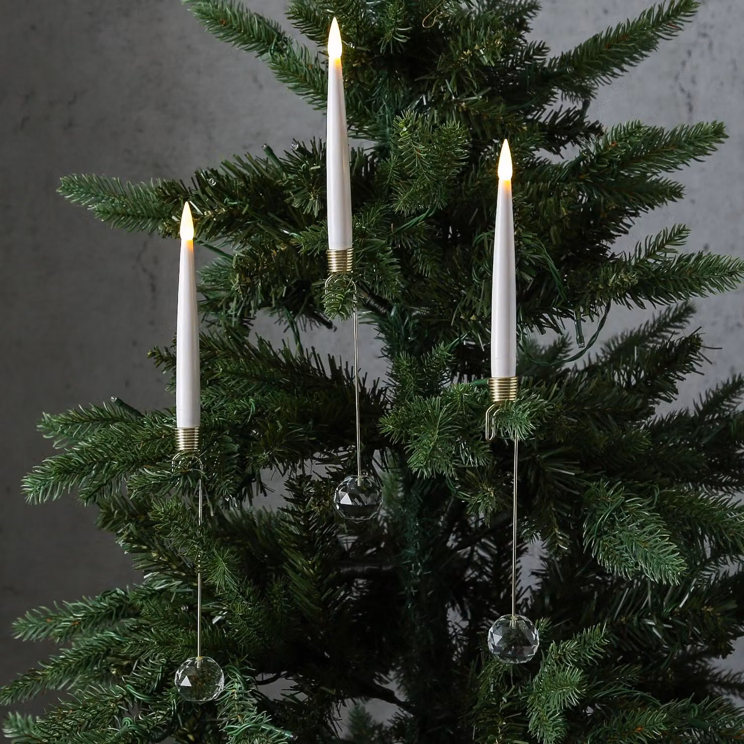 Candele LED per albero con supporto dorato - senza fili - telecomando - per uso interno - set da 10