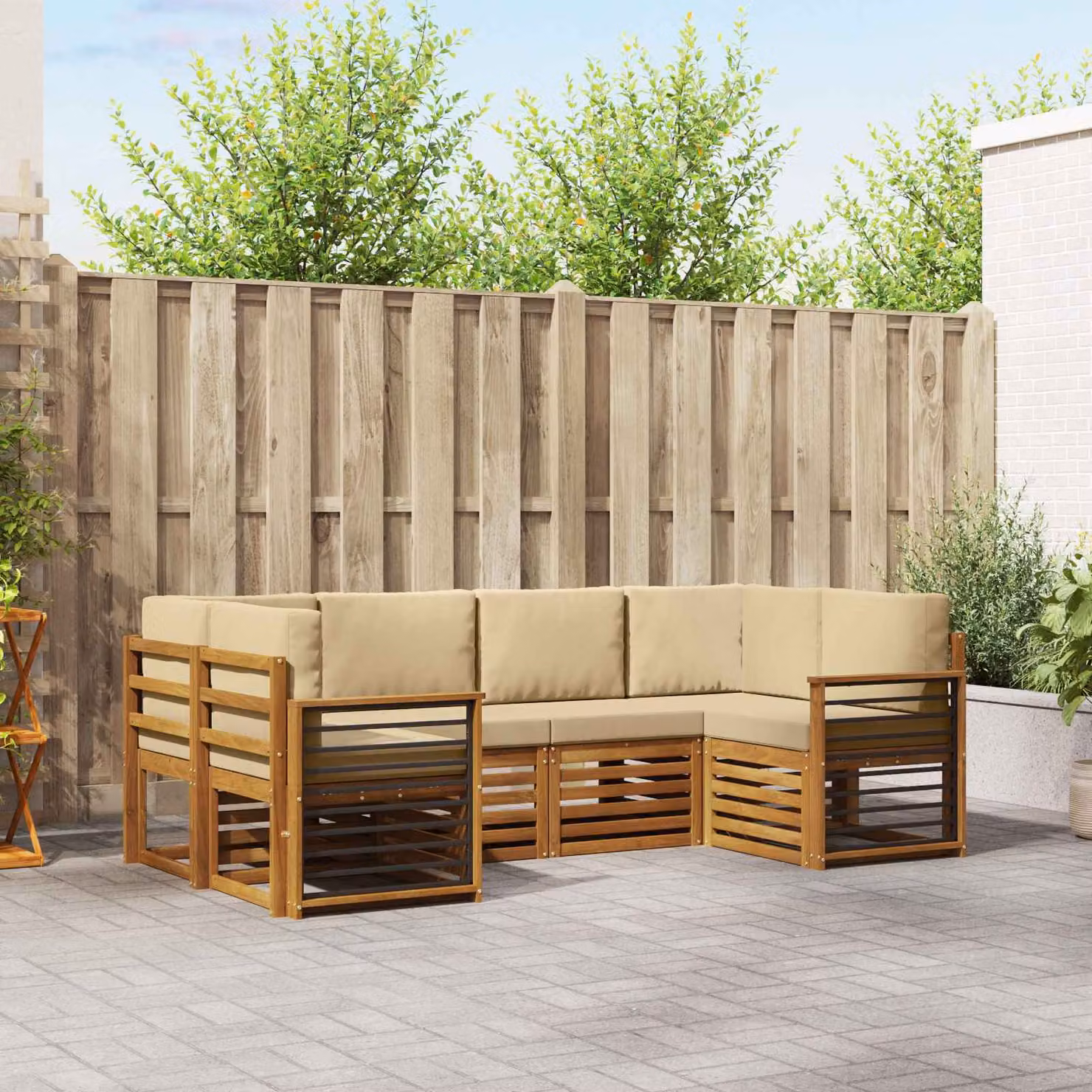Set di divani da esterno vidaXL a forma di L composto da 6 pezzi in legno di acacia con cuscini beige e marrone