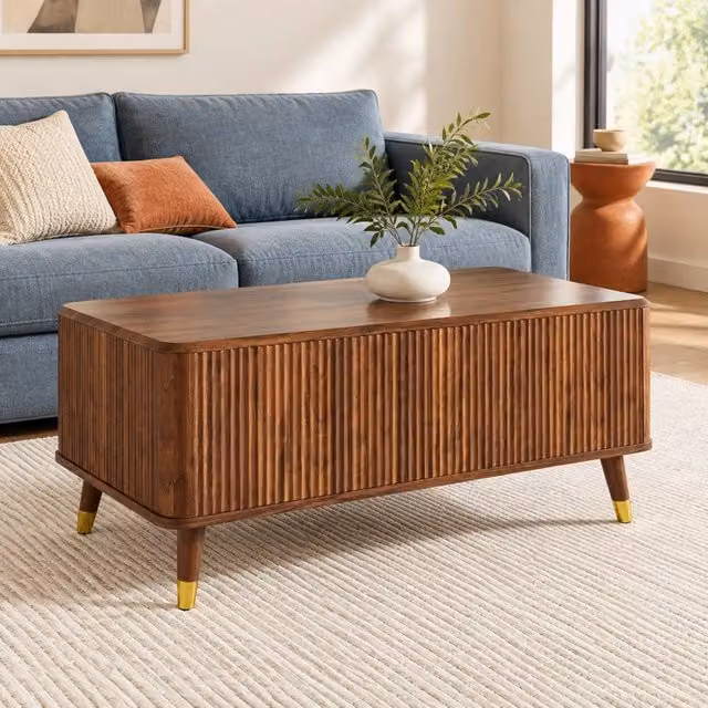 Tavolino da salotto in stile moderno retrò con piano regolabile in altezza, struttura in MDF e gambe in legno noce