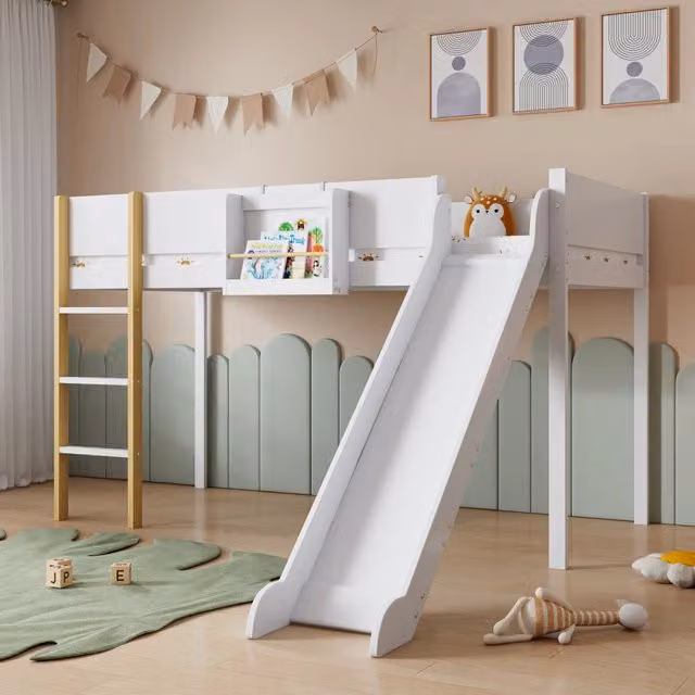 Letto a castello con scivolo in legno bianco e naturale 90x200 cm