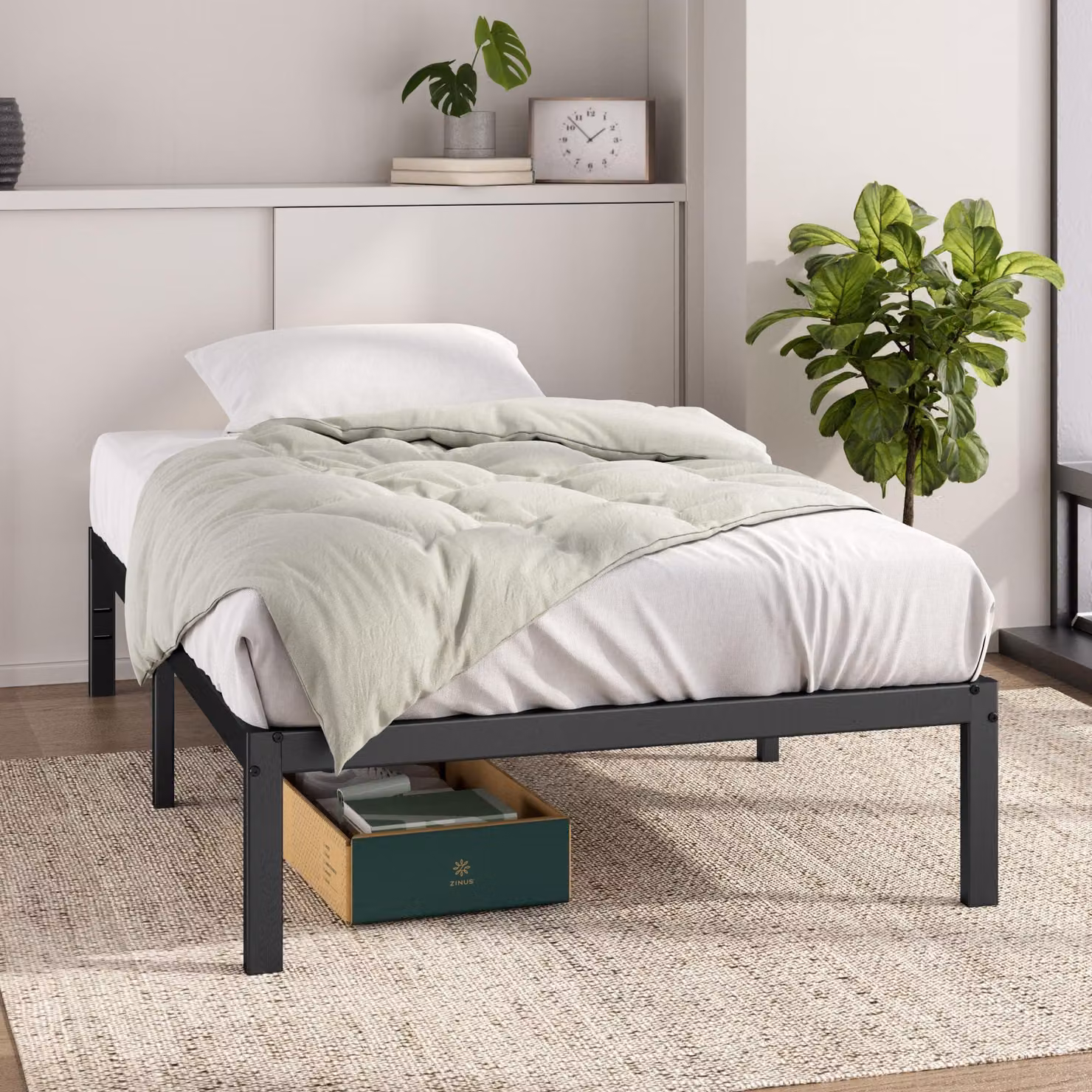 Letto in metallo 90x200 cm, altezza 36 cm, con spazio contenitore, struttura a piattaforma, colore nero