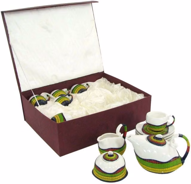 Set da tè GIORDANOSHOP in porcellana con decoro bambù multicolor, composto da 9 pezzi con teiera e lattiera