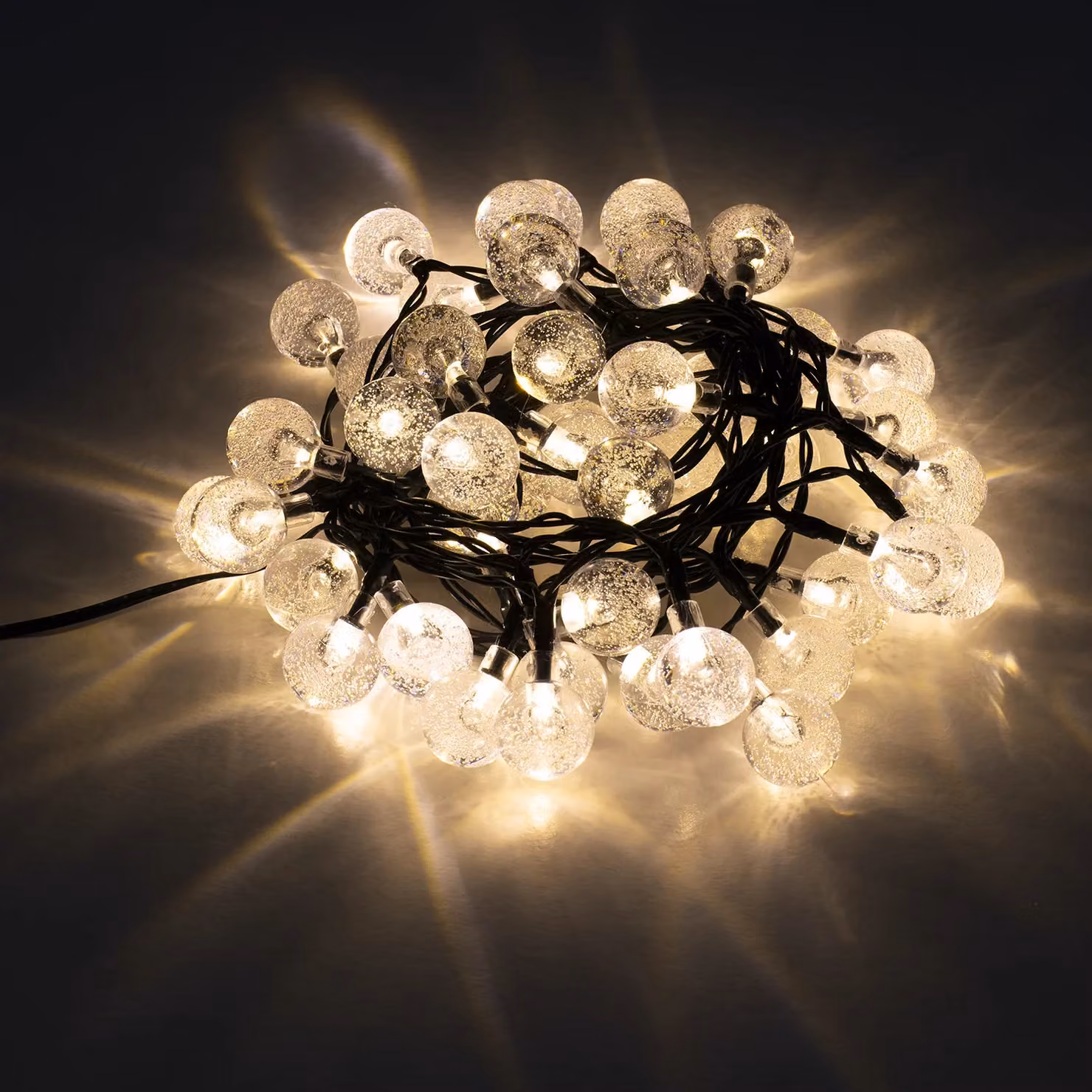 Dictrolux Catena Luminosa a Sfera con 48 LED Bianco Caldo, Lunghezza: 4,8 m – 1