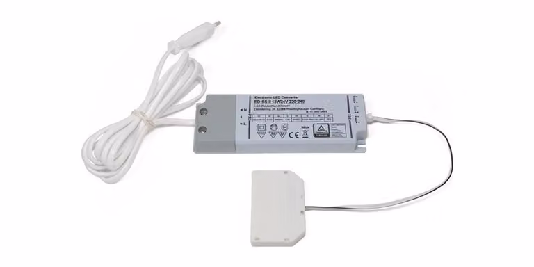 Convertitore LED L&S 230 V 24 V 15 W Distributore a 6 vie - 2000423