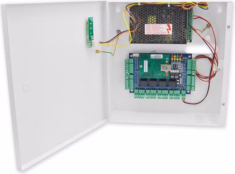 BC800NT4 - centralina per 4 porte + SW