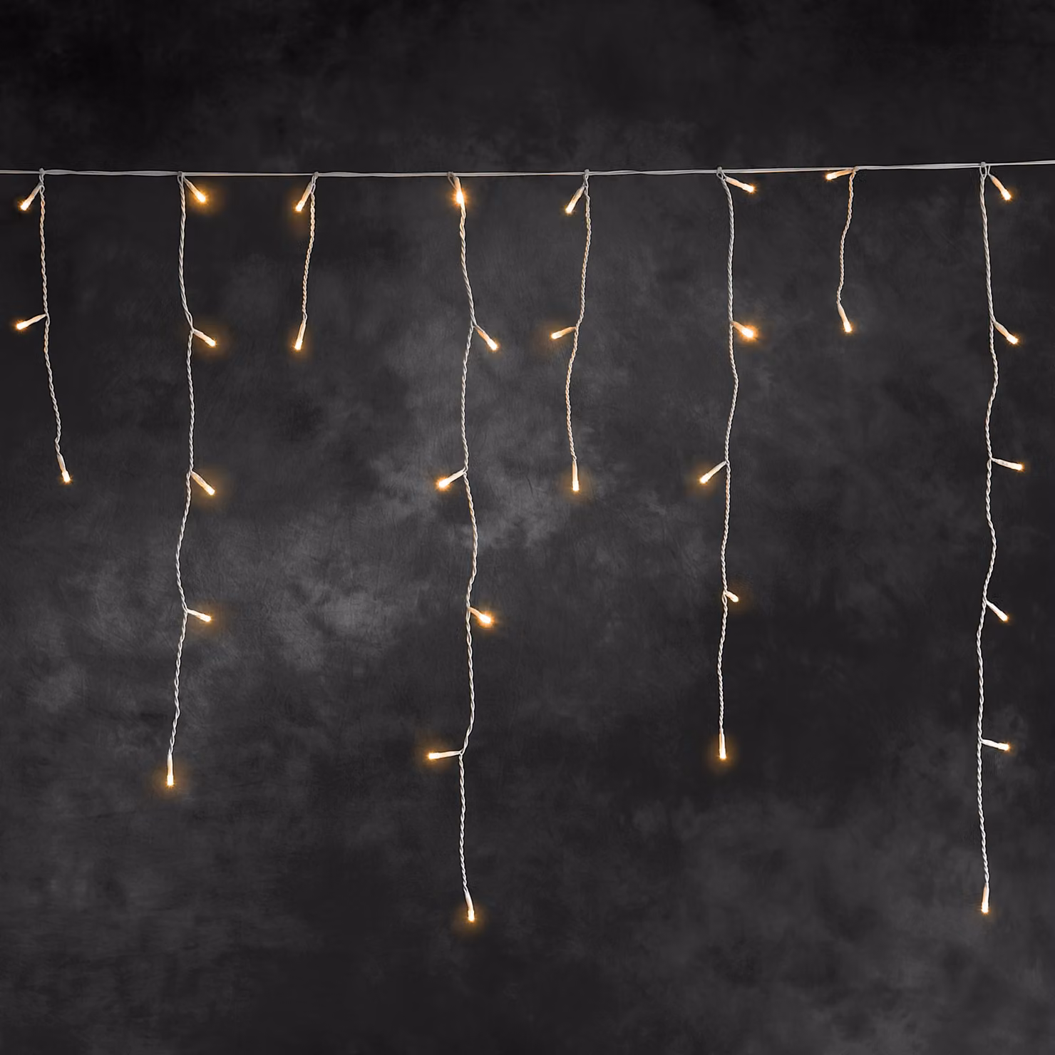 Konstsmide - Barriera luminosa a LED per pioggia di ghiaccio, 96 diodi color ambra, trasformatore da 24V per esterni, cavo bianco - 2743-802