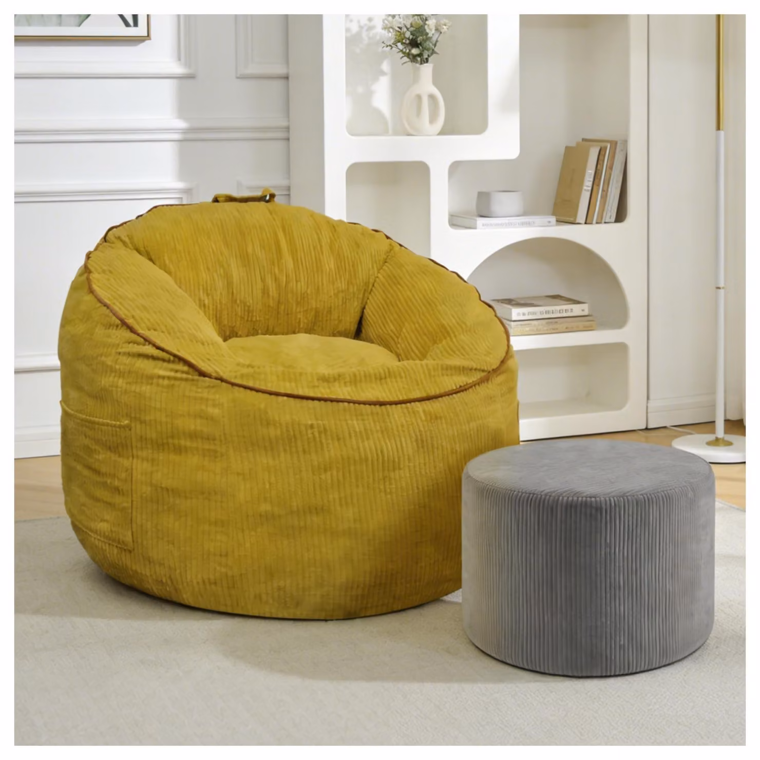MODFU: Pouf con tasca portaoggetti e poggiapiedi cilindrico coordinato, poltrona relax con design ergonomico, ideale per il soggiorno o il balcone, colore giallo