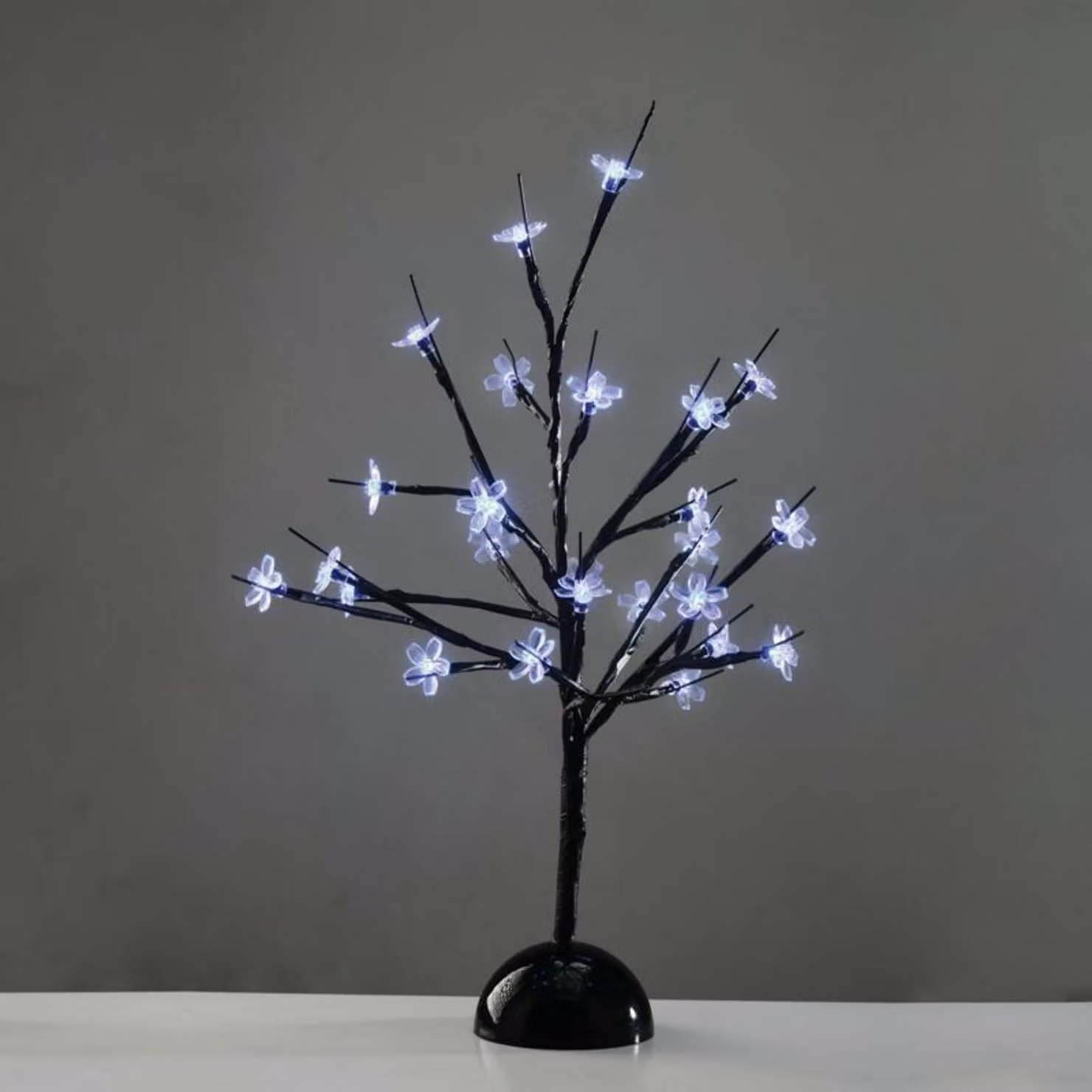Albero da tavolo ACA Lighting, 25 LED, batteria 3xAA, bianco freddo, IP20 10x10x45cm X1025211