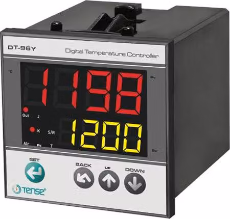 Controllore di temperatura PID per montaggio a pannello fino a 1750 °C 96 mm x 96 mm