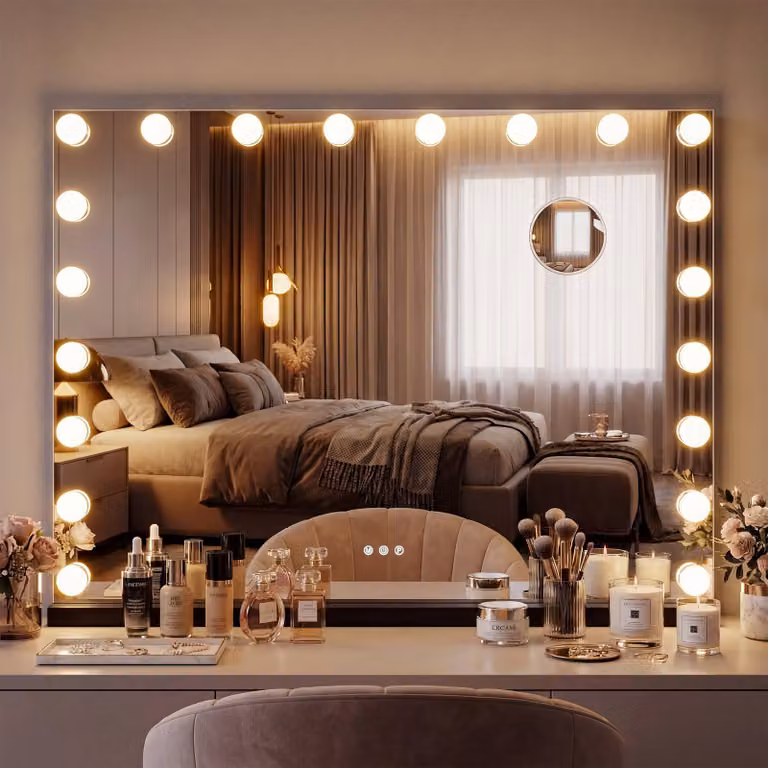 Specchio da trucco Norlina con luci LED e porta USB | Colore: nero | Dimensioni: 80x14x62 cm