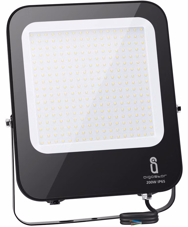 Faretto a LED da 200W, 18000 lumen, grado di protezione IP65, resistenza agli urti IK07, temperatura di colore 6500K, per uso esterno